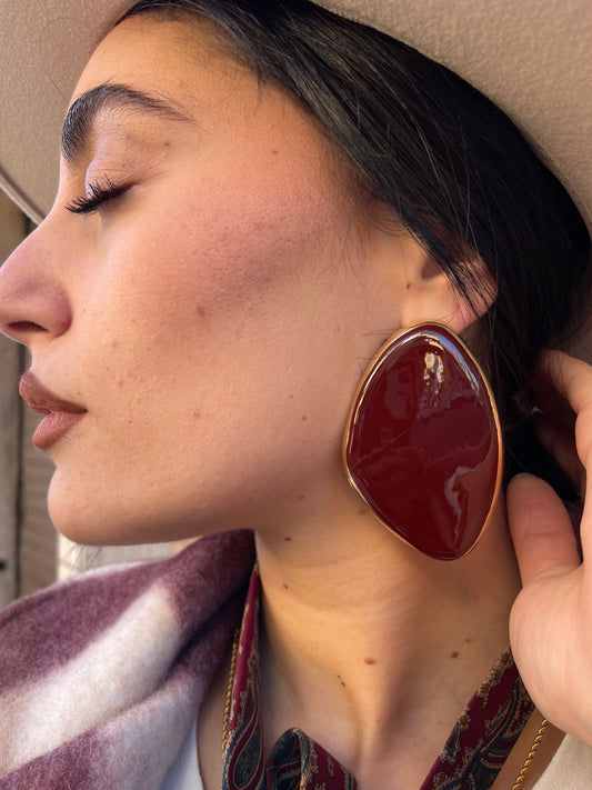 Orecchìni ovale irregolare