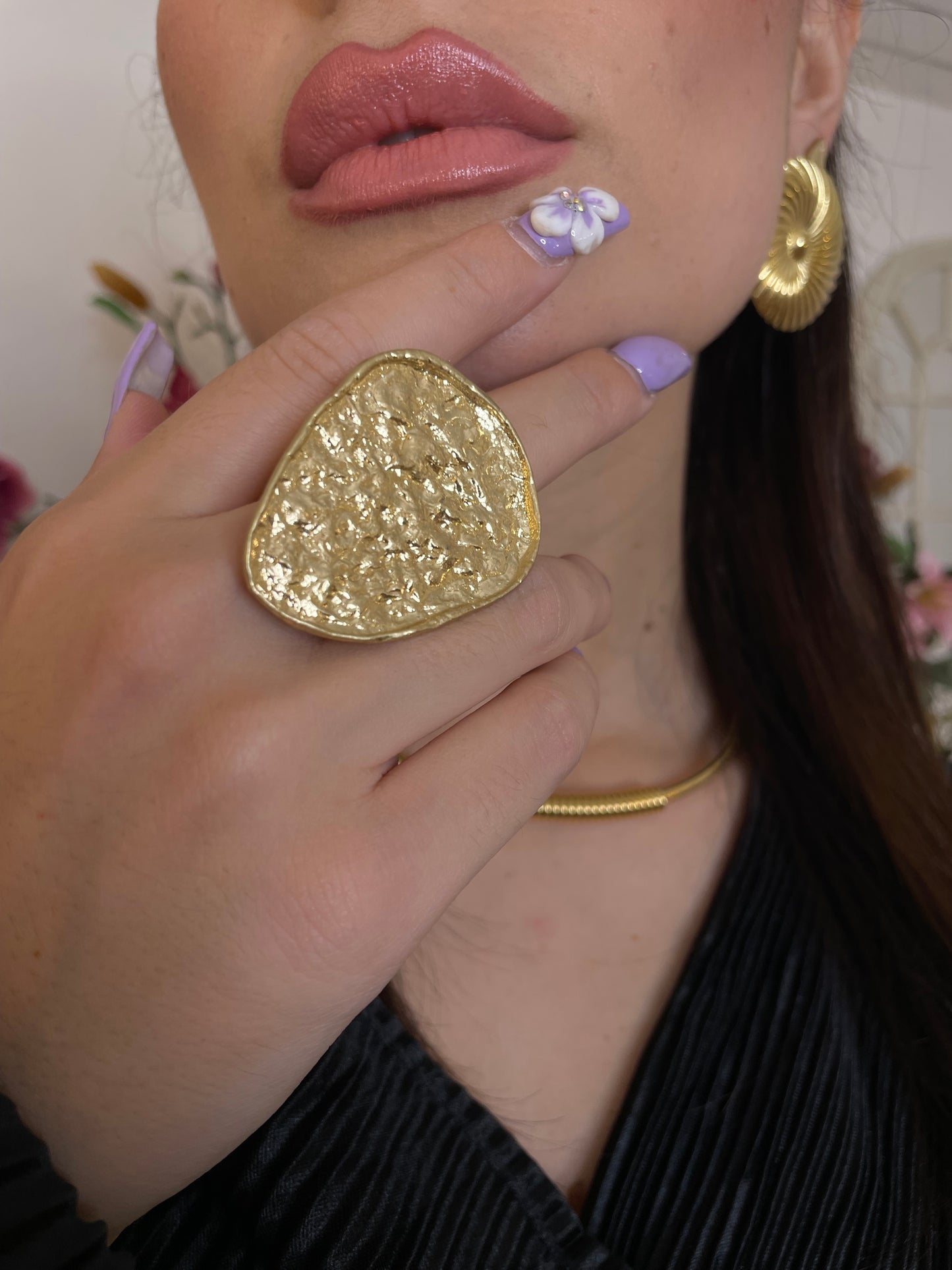 Anello irregular oval