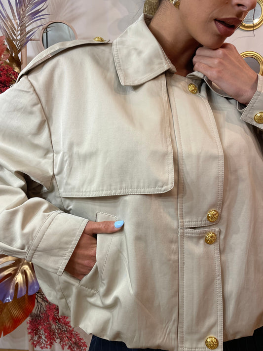 Trench corto